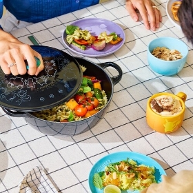 【LE CREUSET】マルミット 22cm シャイニーブラック(イリディセントツマミ)