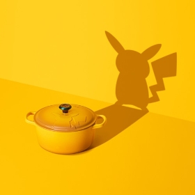 【LE CREUSET】シグニチャー ココット・ロンド 22cm ネクター (イリディセントツマミ)