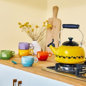 【LE CREUSET】ケトル・クラシック　ネクター