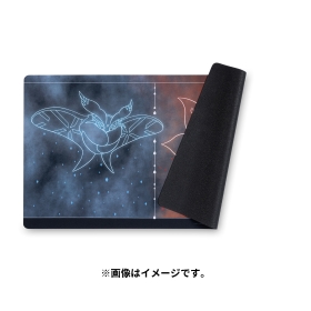 Playmat / Volcarona & Frosmoth Freezer Burn