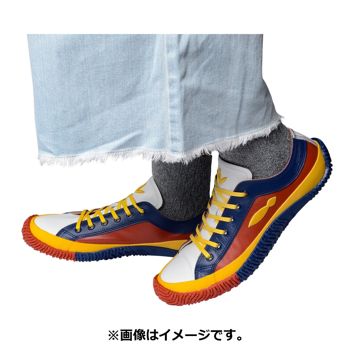 SPINGLE MOVE スニーカー エースバーン 22.5cm／23.5cm／24.5cm／25.5cm／26.5cm／27.5cm