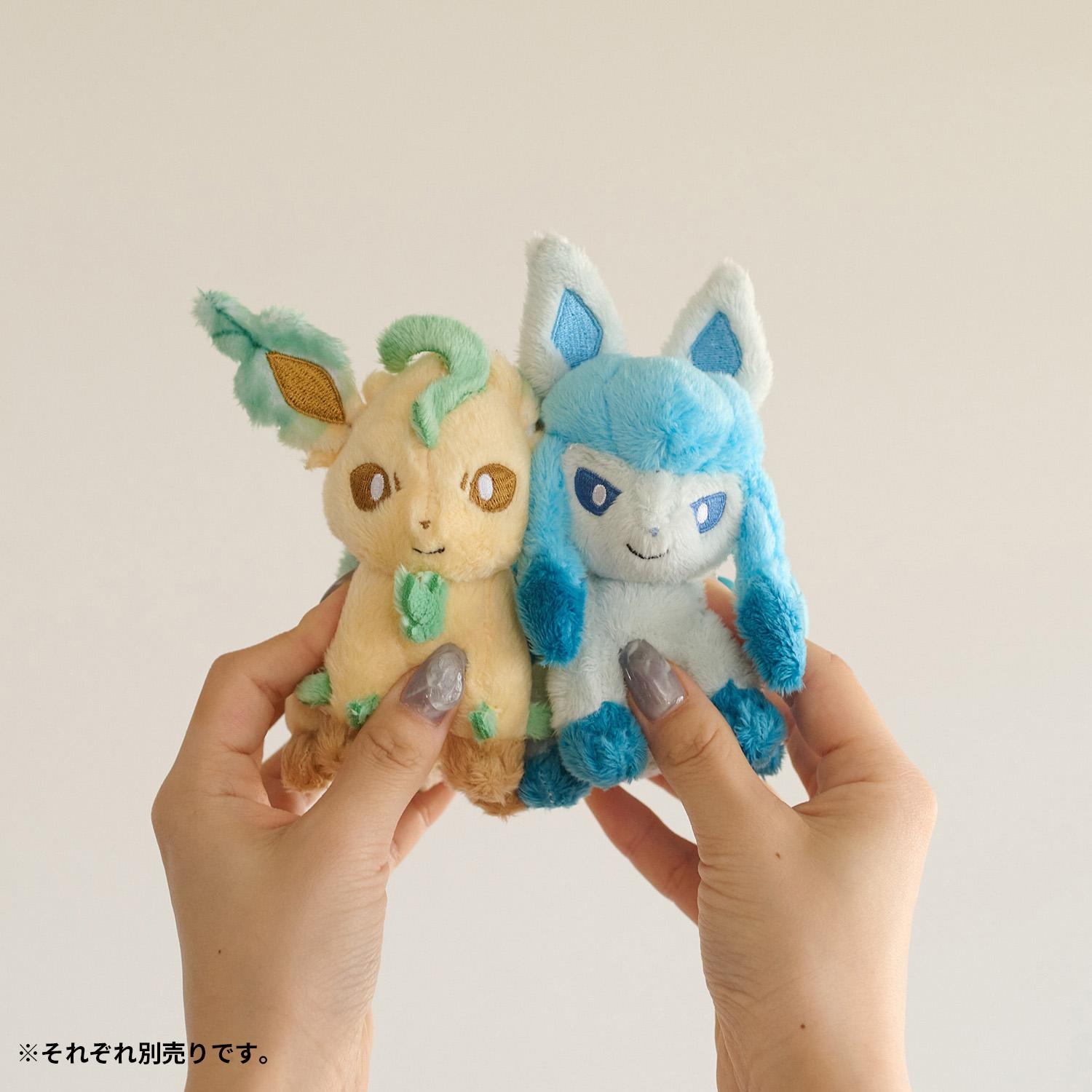 ポケモンタイム リーフィア マスコット カラビナ付きマスコット リーフィア ｜【公式】ポケモンセンター