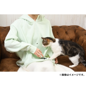 猫と一緒に暖まれる ポケット付きパーカー にゃ！にゃにゃ！ニャオハ！