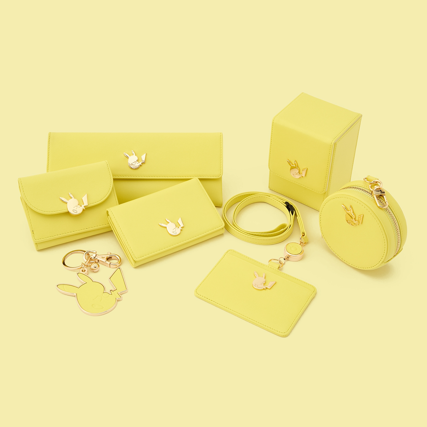 本革マルチフラットケース ピカチュウ ｜【公式】ポケモン