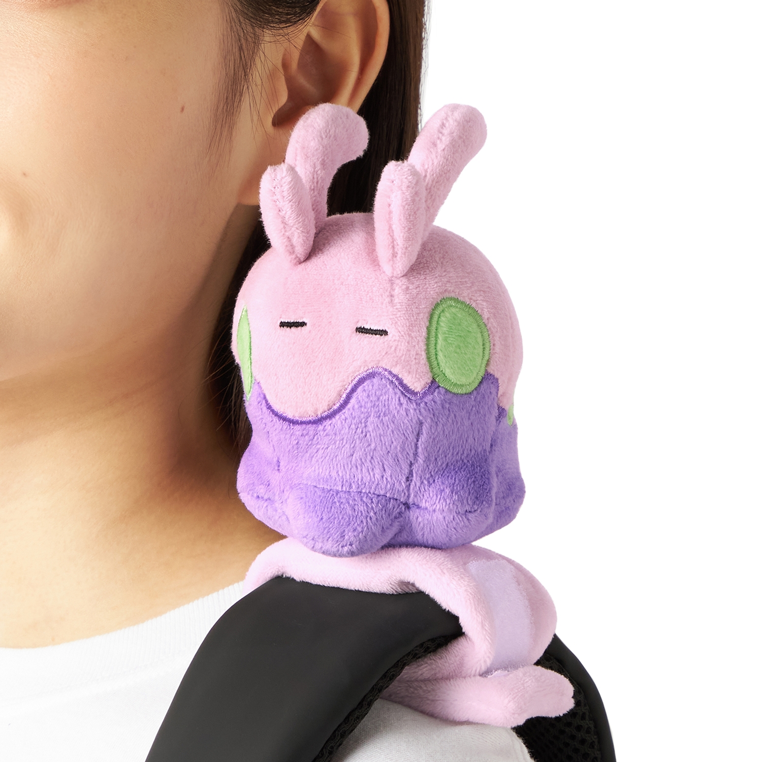 肩のせぬいぐるみ ヌメラ ｜【公式】ポケモンセンターオンライン