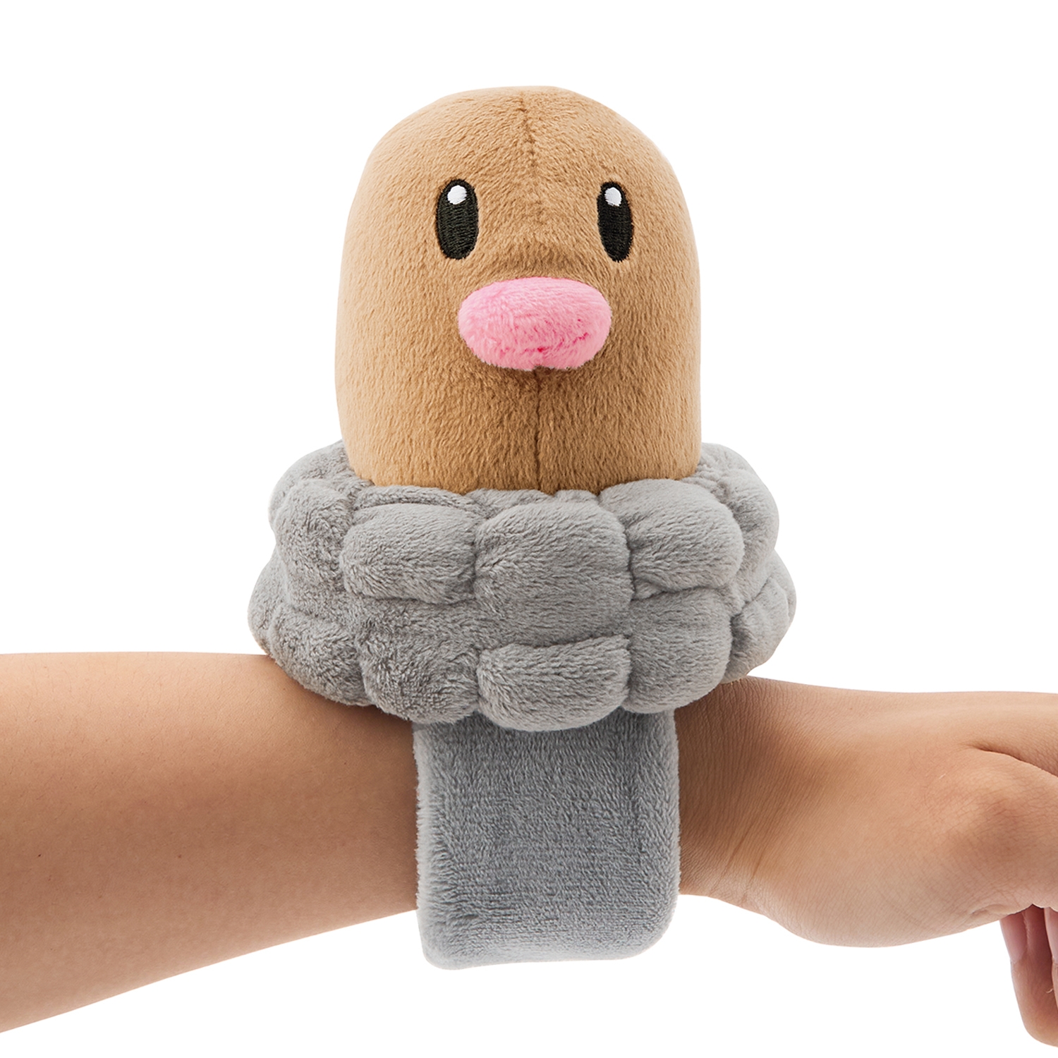 肩のせぬいぐるみ ディグダ