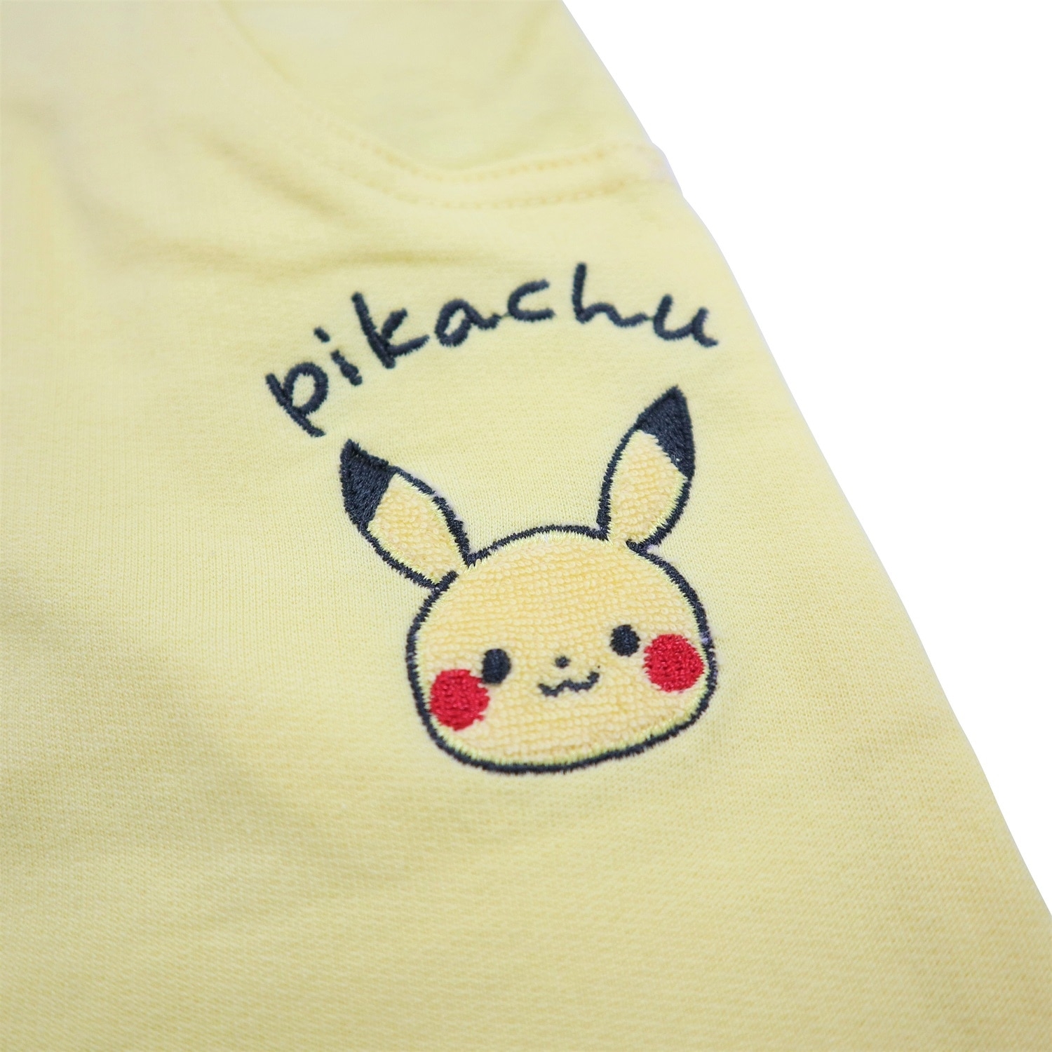 任天堂 ポケットピカチュウ!カラー MPG-002 - メルカリ