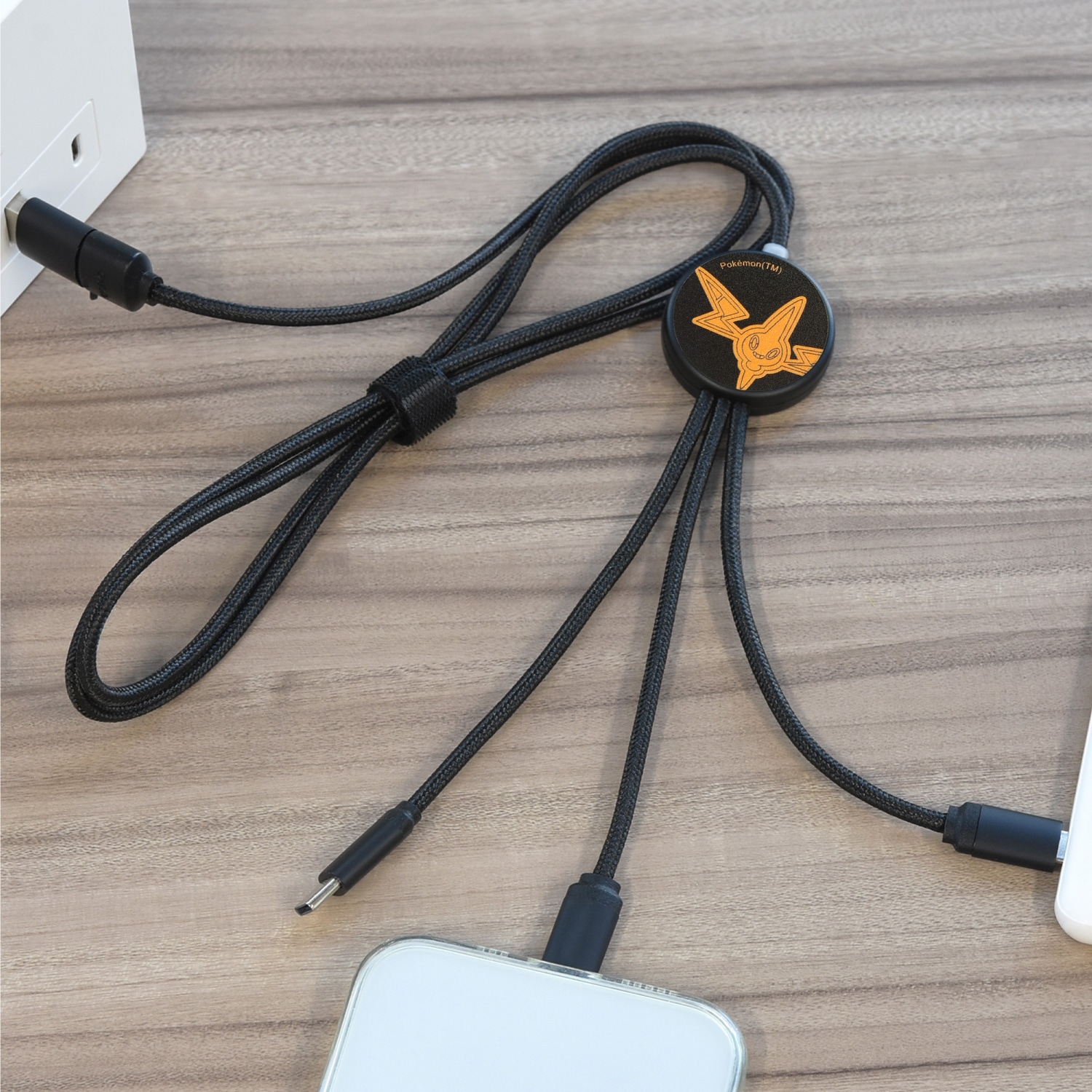 フラッシュマルチ充電ケーブル　ロトム