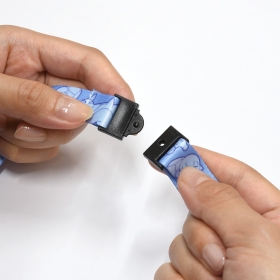 ネックストラップ　ブルー