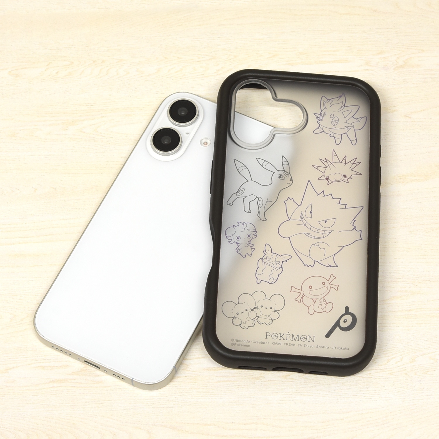 iPhone16対応プランプフレームケース　ブラック