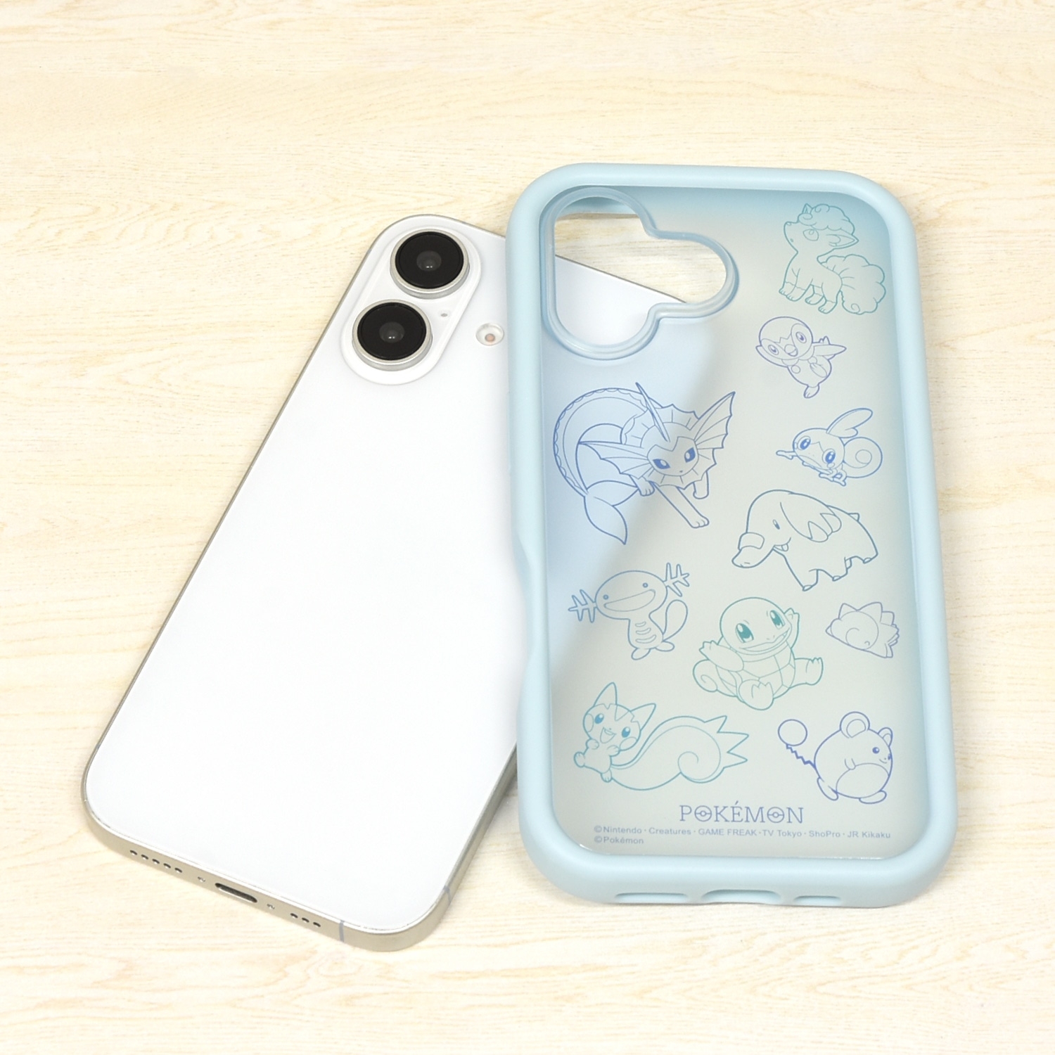 iPhone16対応プランプフレームケース　ライトブルー
