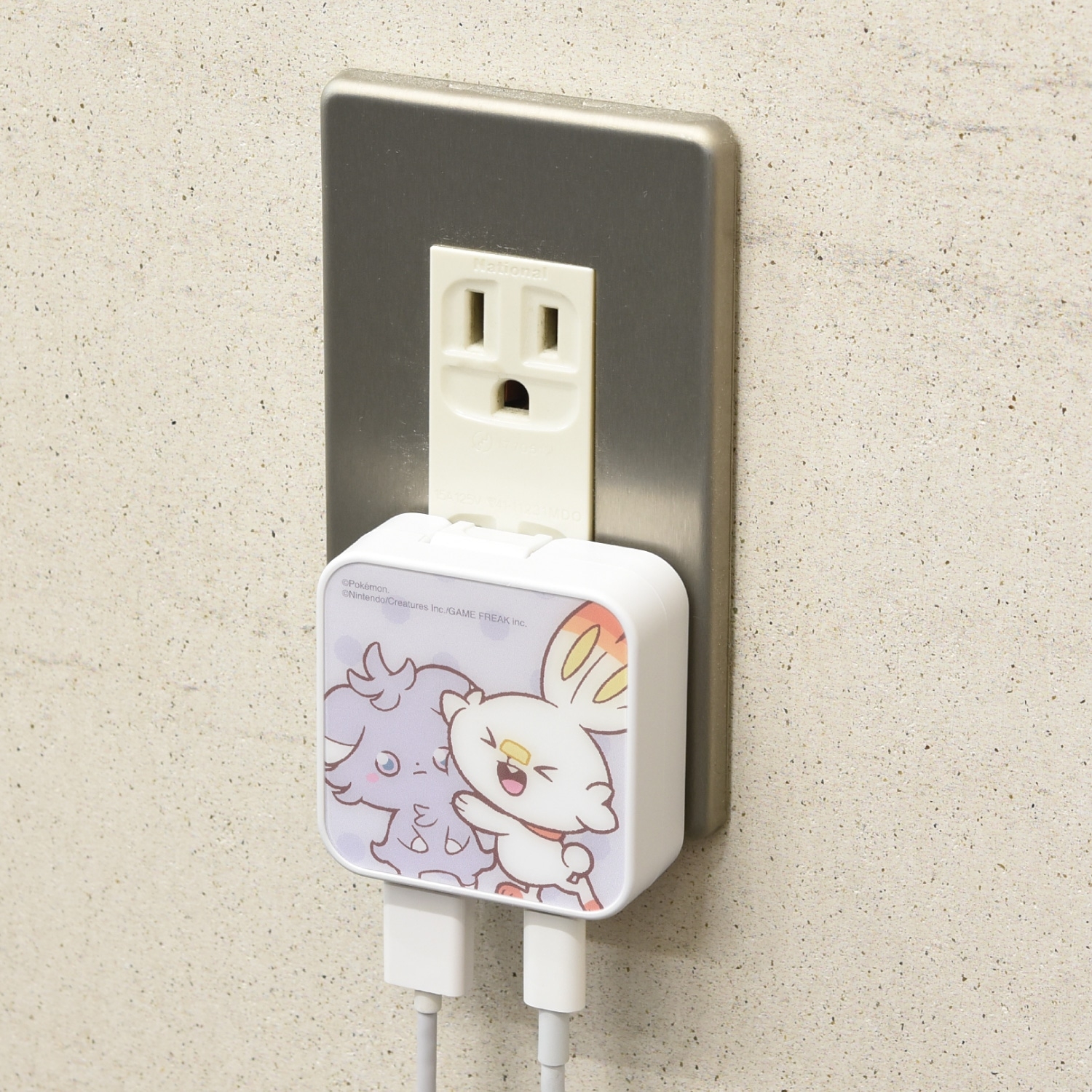 ポケピース　USB/USB Type-C　ACアダプタ　ニャスパー＆ヒバニー