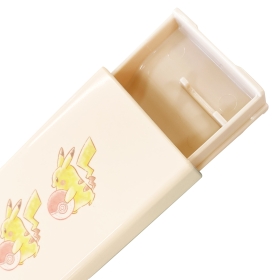 ピカチュウ　ピンズセット ポケモンセンター ホウオウ＆ルギアポンチョのピカチュウ ピンズ
