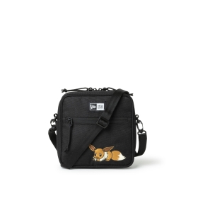 NEW ERA Square Shoulder Pouch EEVEE BLK