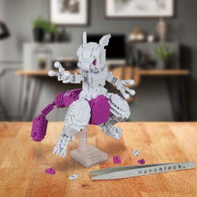 ナノブロック　ミュウツー デラックスエディション