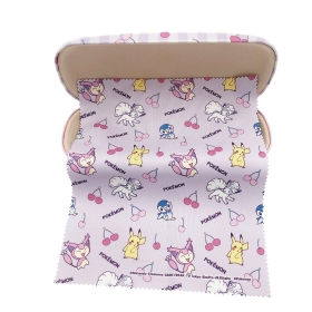 メガネケース チェック