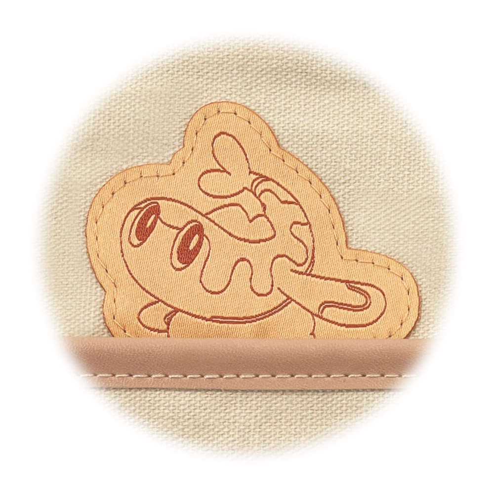 2つ折りパスケース　ひょっこりワッペン　シャリタツ